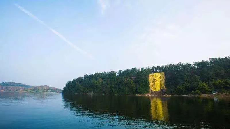 湖泊~仅138元=2大1小抢住太极岛酒店~含住宿 太极岛门票 早餐~距市区